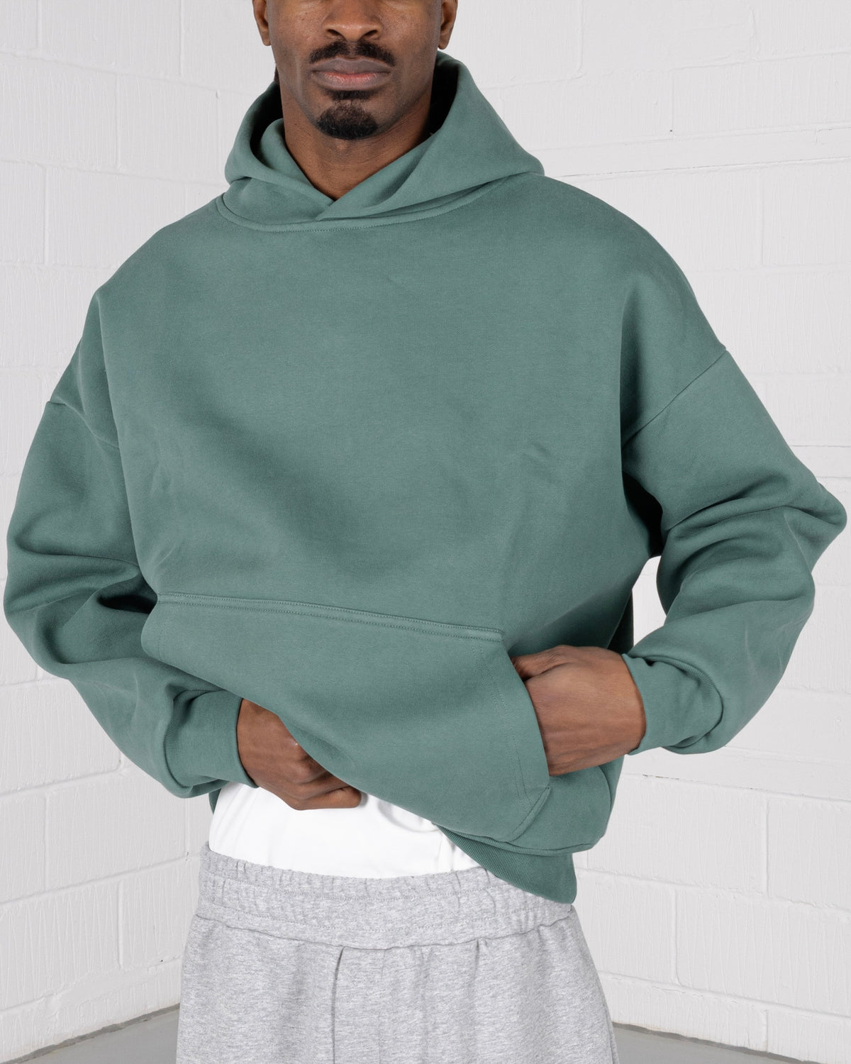Sculpt Hoodie - Field Green campaign image 1