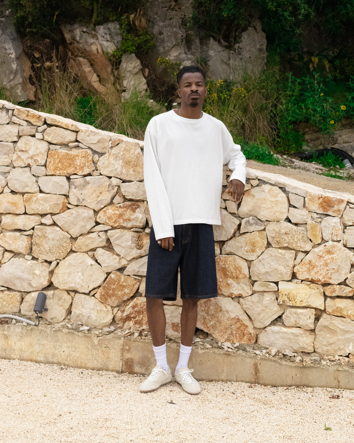 Cropped Long Sleeve T-Shirt - Bone White campaign image 3