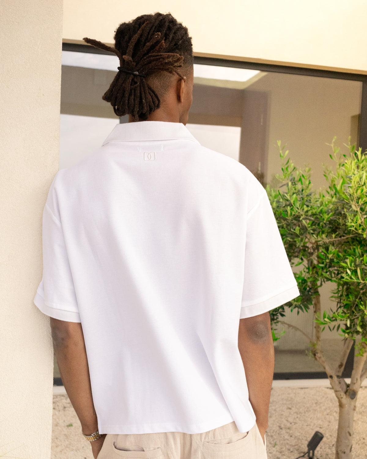 Cropped Polo - White campaign image 2