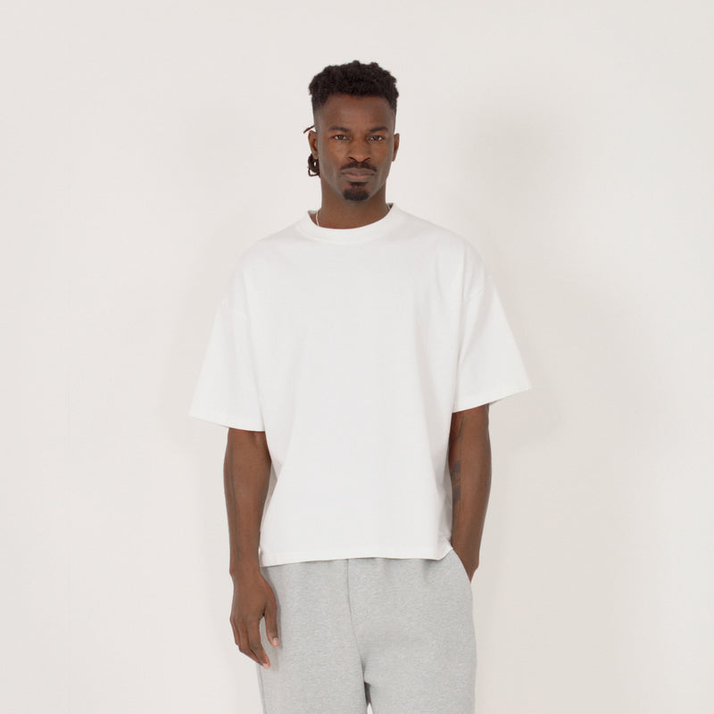 Cropped T-Shirt - White — Cropped front