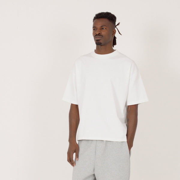 Cropped T-Shirt - White — Cropped 45°