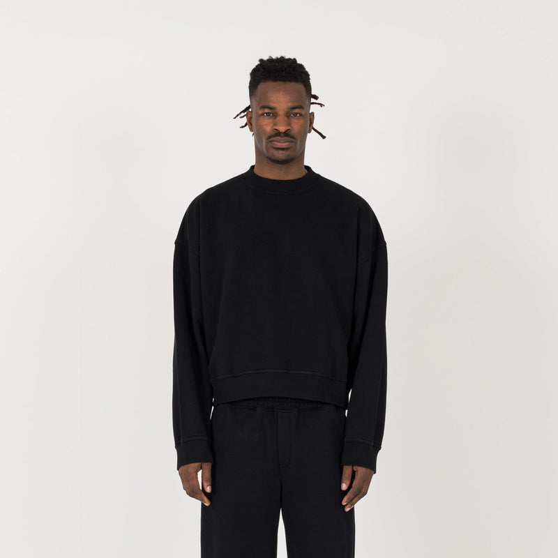 Cropped Sweatshirt - Black - Destructive