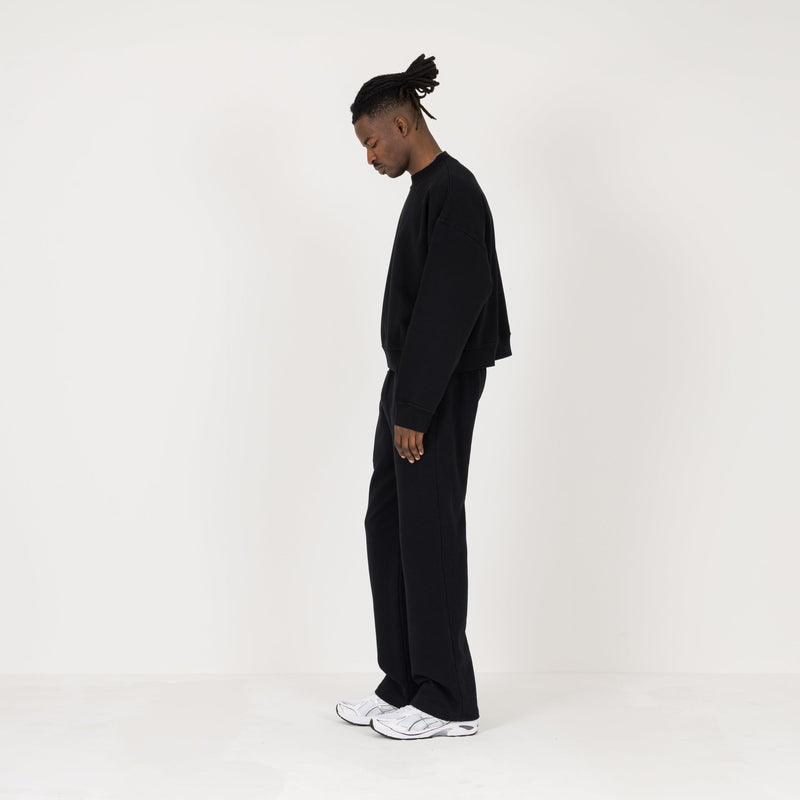 Cropped Sweatshirt - Black - Destructive