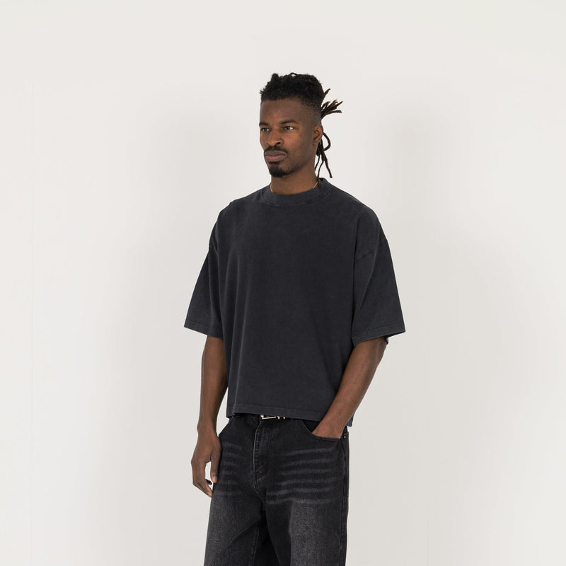 Cropped T-Shirt - Vintage Black - Destructive