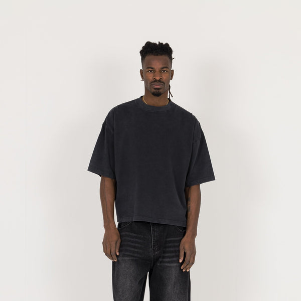 Cropped T-Shirt - Vintage Black - Destructive