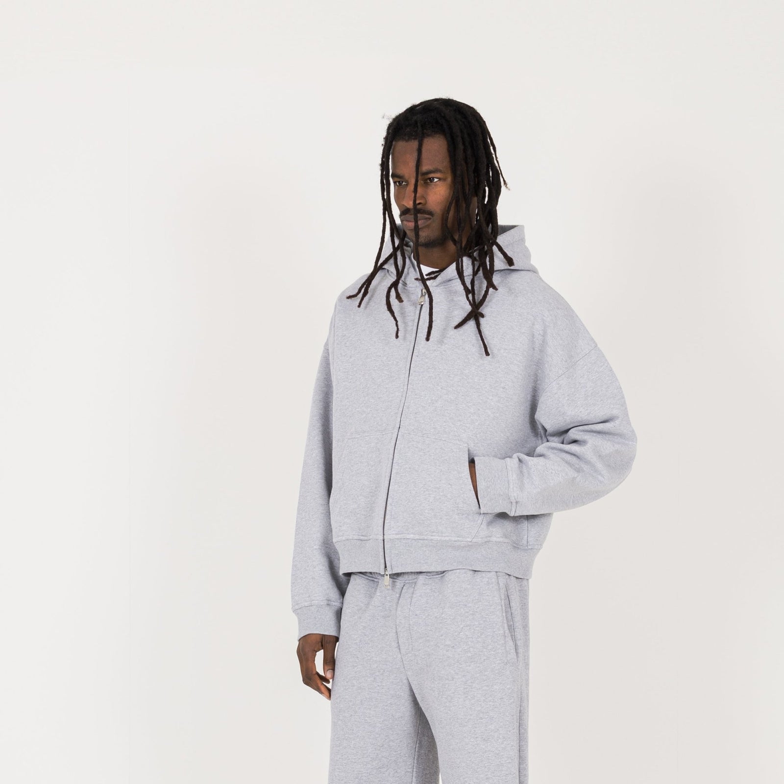 Hoodies & Sweatshirts – D.RT