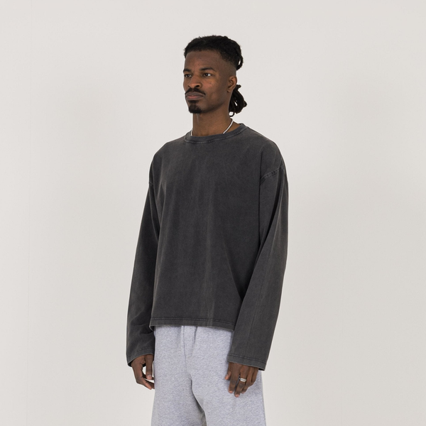 Cropped Long Sleeve T-Shirt - Vintage Black - Destructive