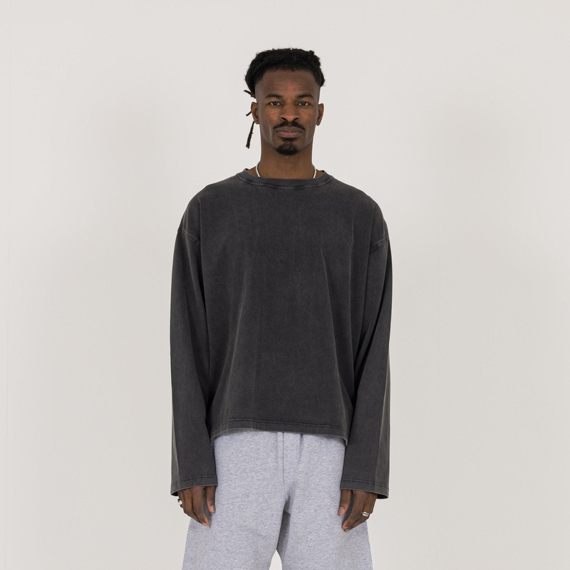 Cropped Long Sleeve T-Shirt - Vintage Black - Destructive