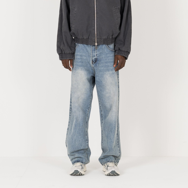 Relaxed Denim - Vintage Indigo - Destructive