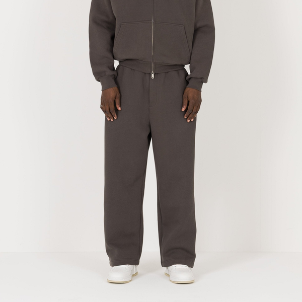Sculpt Sweatpant - Moor Brown - Destructive