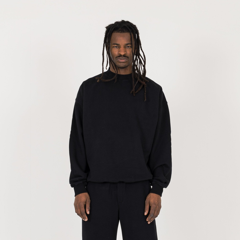 Sweatshirt - Black - Destructive