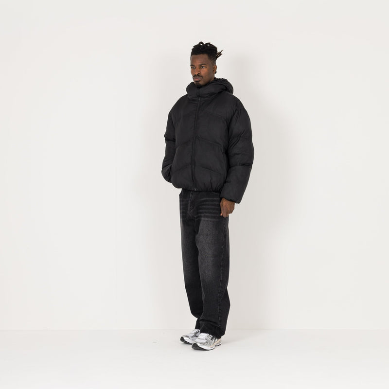 Puffer Jacket - Black - Destructive