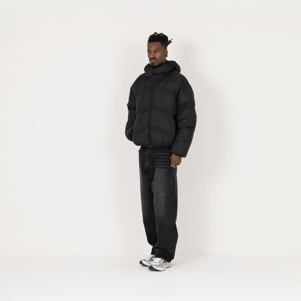 Puffer Jacket - Black - Destructive