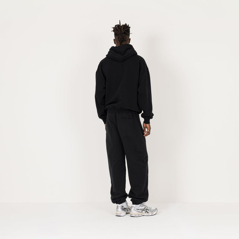 Relaxed Cuffed Sweatpant - Black - Destructive