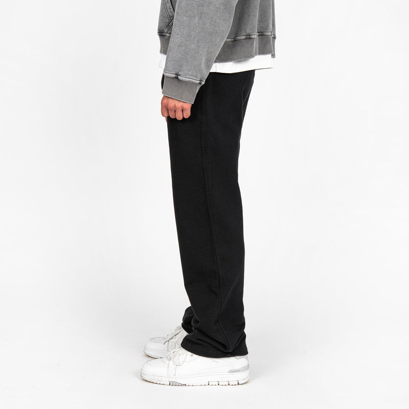 Relaxed Sweatpant - Black - Destructive