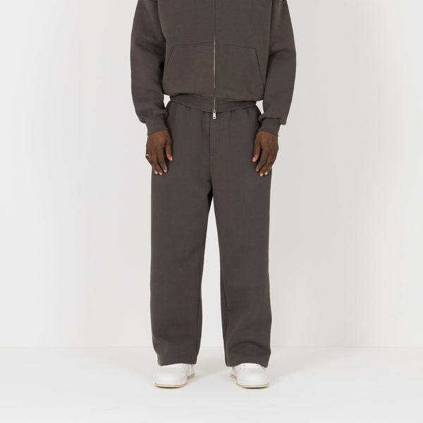 Sculpt Sweatpant - Moor Brown - Destructive