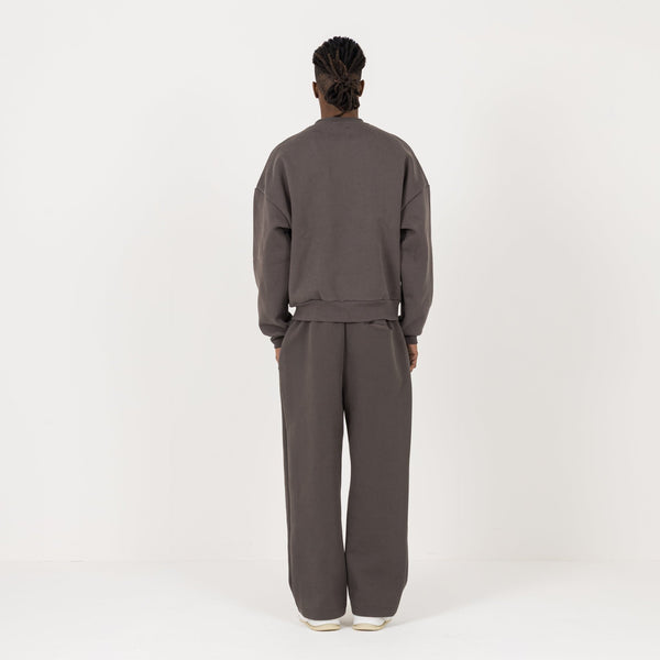 Sculpt Sweatshirt - Moor Brown - Destructive