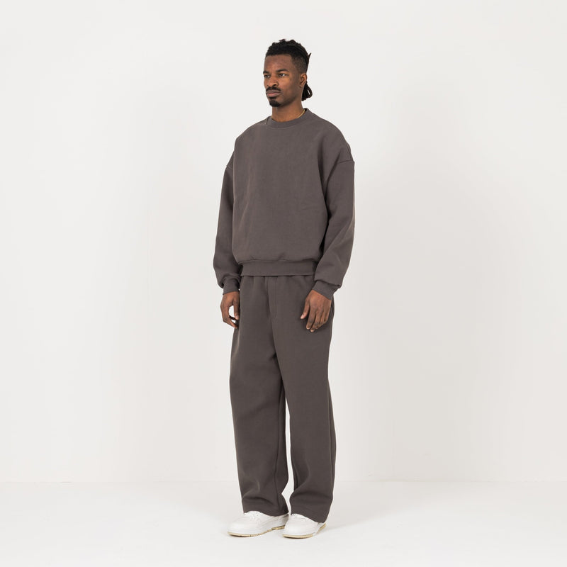 Sculpt Sweatshirt - Moor Brown - Destructive