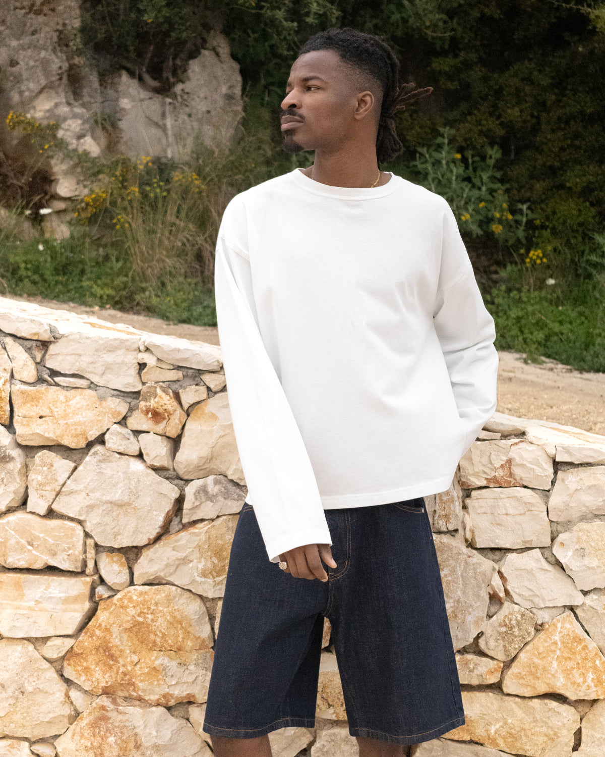 Cropped Long Sleeve T-Shirt - Bone White campaign image 1