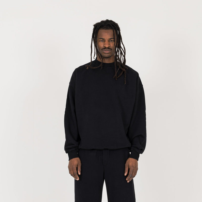 Sweatshirt - Black - Destructive