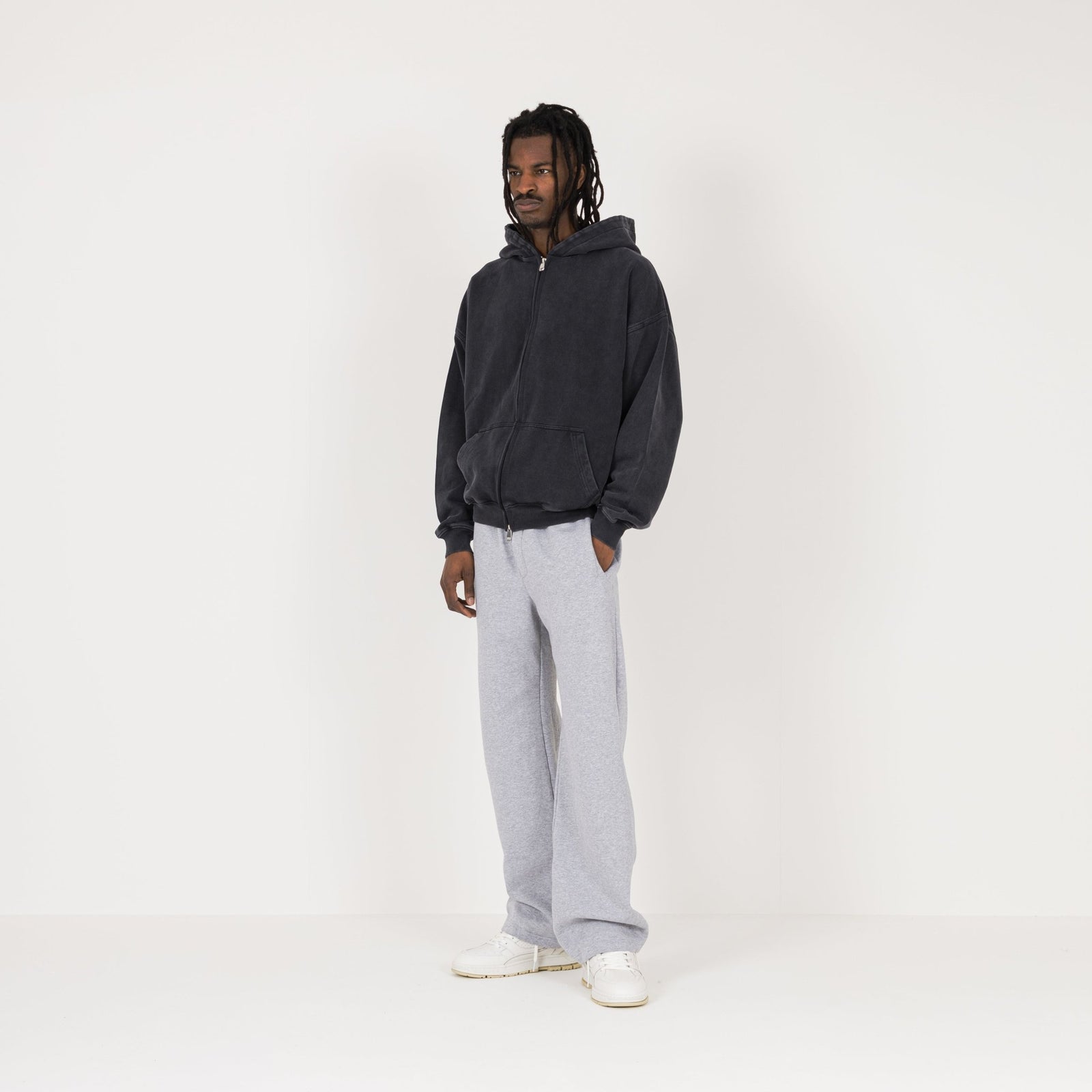 zip-hoodie-vintage-black-
