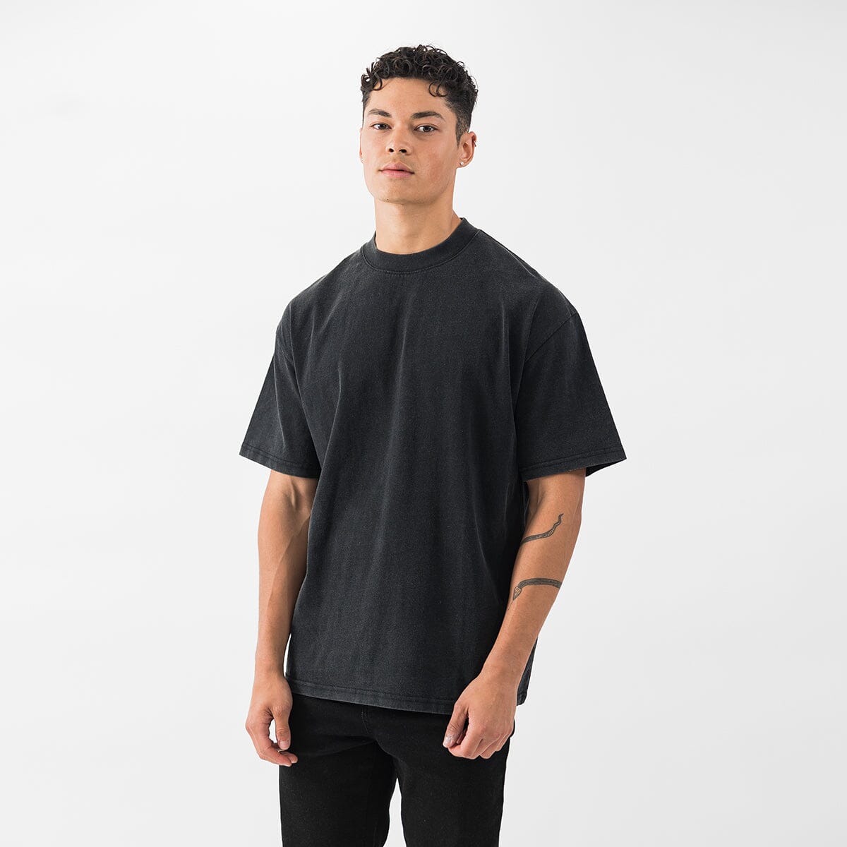 T-Shirt - Washed Black