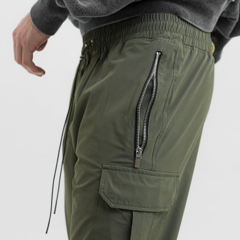 Hunter green hot sale cargo pants